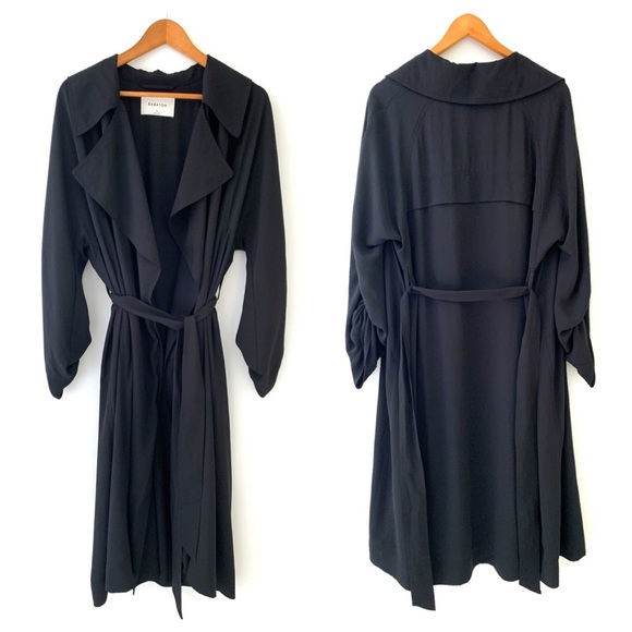 Aritzia Babaton Bascom Lightweight Black Flowy Trench Coat Medium - Picture 2 of 8